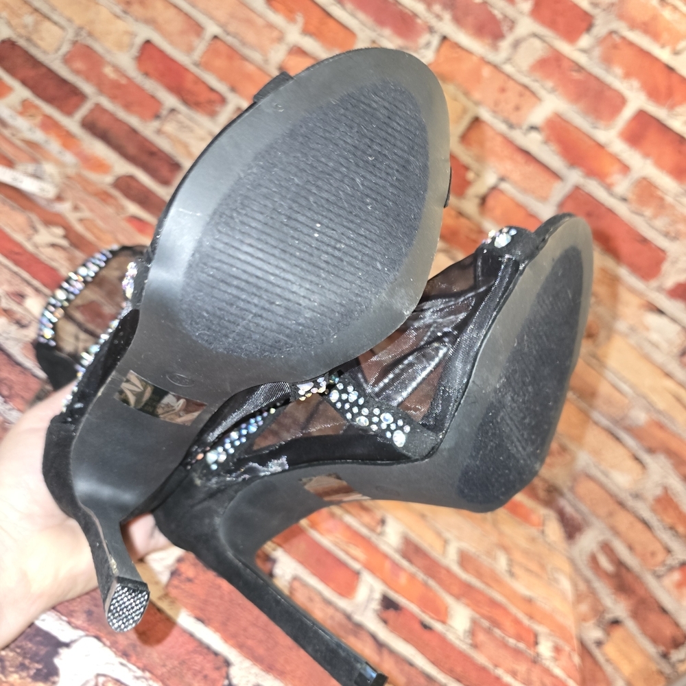 Cape Robbin Black Rhinestone Heels Size 6.5 - Picture 10 of 10